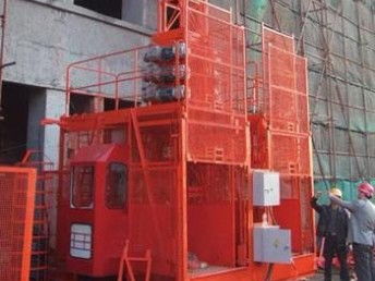 廣州高空作業(yè)設(shè)備租賃與一站式服務(wù) 物料提升機(jī)、塔吊、施工電梯